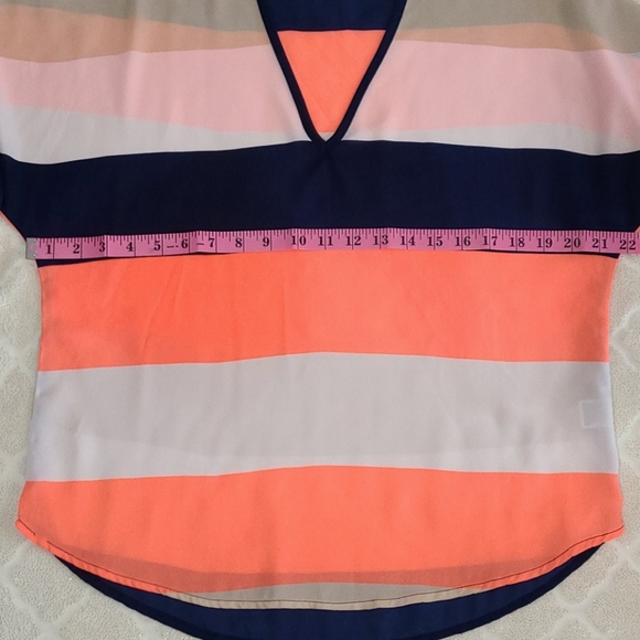 Women's lightweight blouse - Picture 8 of 10